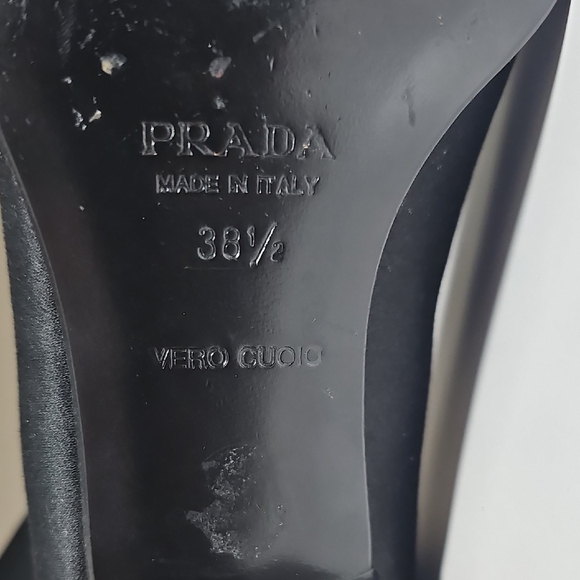 Vintage Prada Satin Black Heeled Pumps for Women - Picture 2 of 7